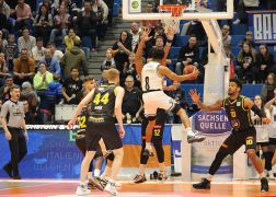 Jena Kirchheim 150220 0001